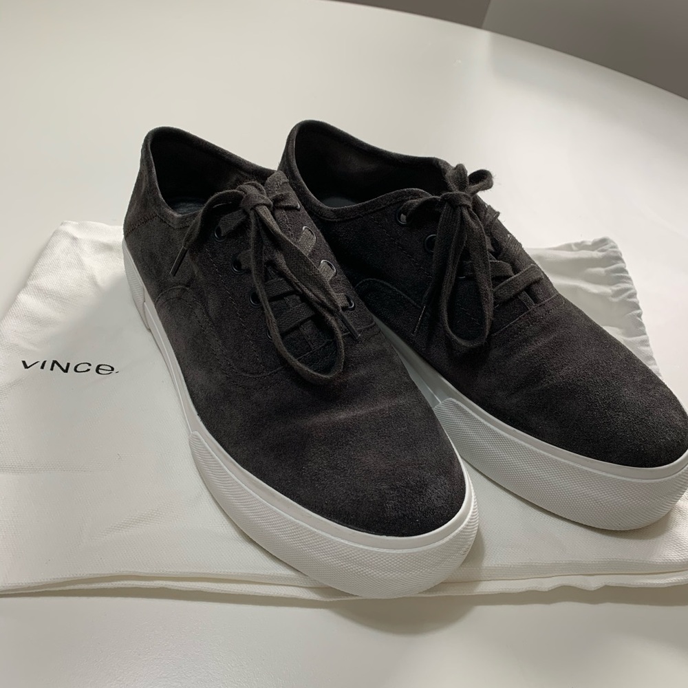 Vince dark gray suede leather shoes size 8